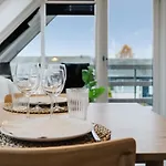公寓 Eksklusiv 2br I Terrasse I Fri Parkering *